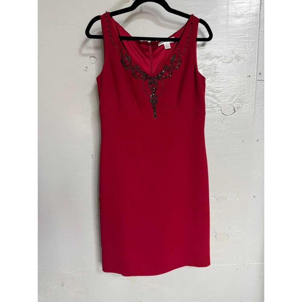 Casual Corner Vintage Red Beaded V-Neck Sleeveless Sheath Dress Size 8